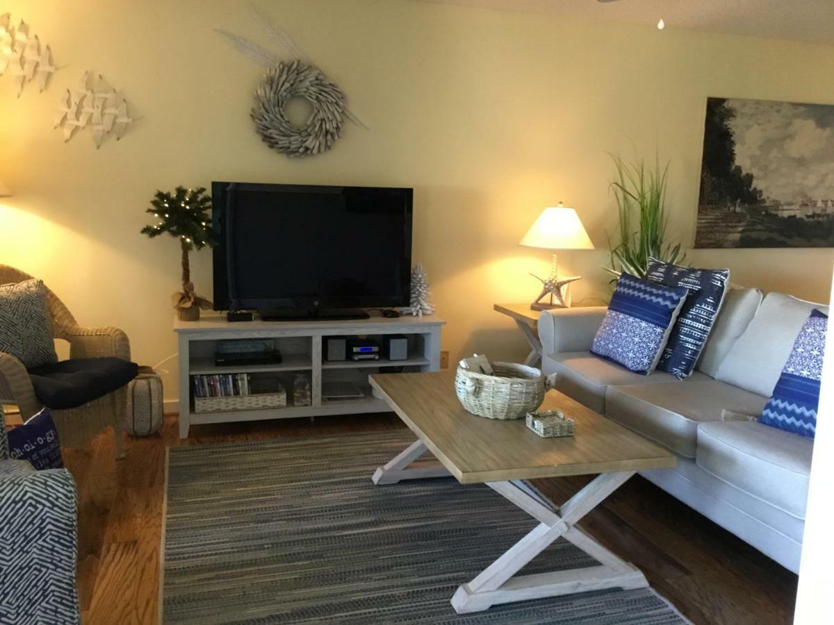 Villa 180 Ocean Hibiscus Drive à Butler Beach Extérieur photo